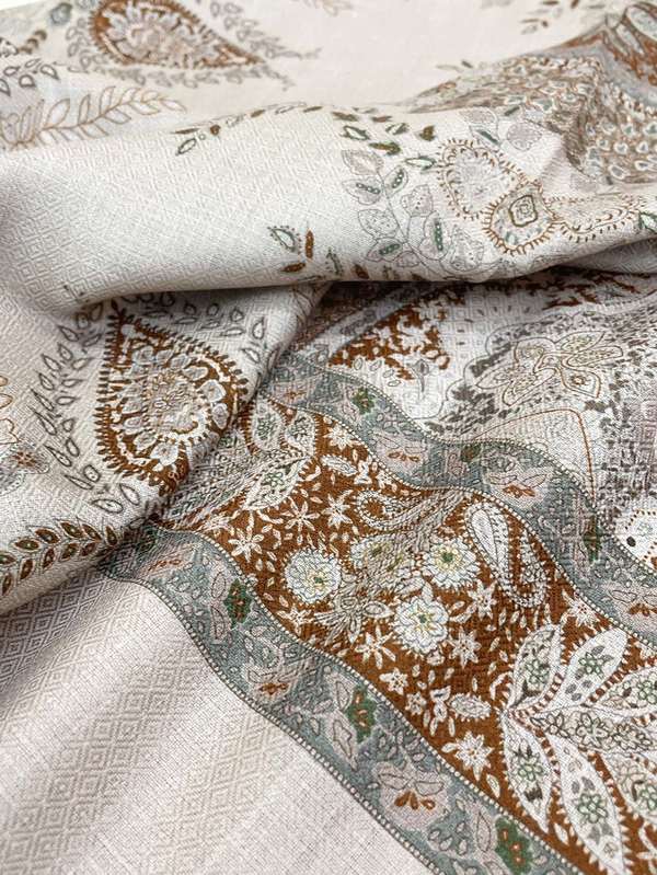 Loro Piana Scarf LPC00062 Loro Piana Scarf LPC00062